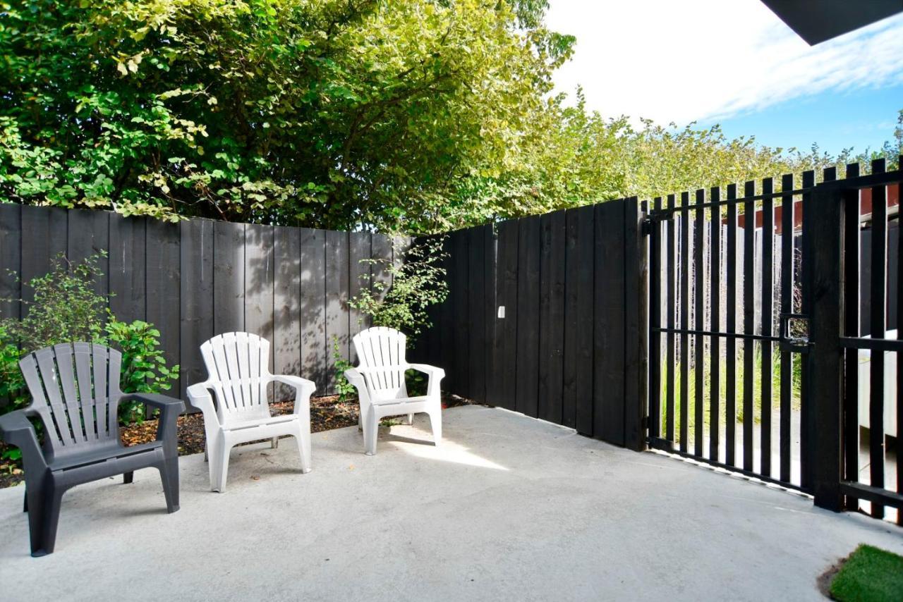 Dickens St - Christchurch Holiday Homes Exterior photo