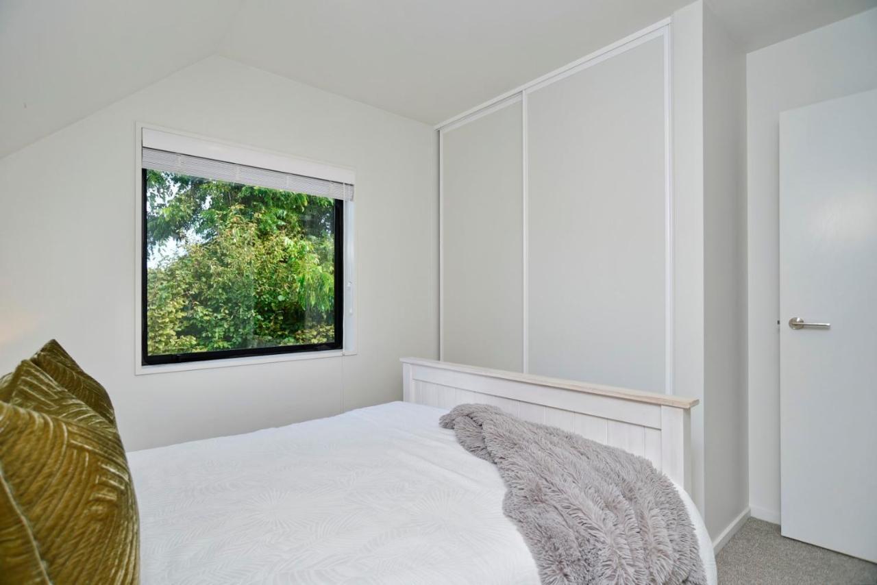Dickens St - Christchurch Holiday Homes Exterior photo